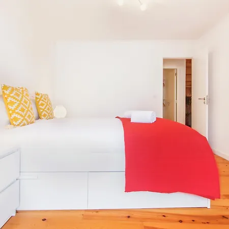 Alfama Lovely Duplex *